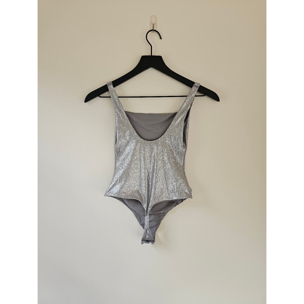 NEW SKIMS Fits Everybody Squareneck Bodysuit in Silver - Picture 7 of 8